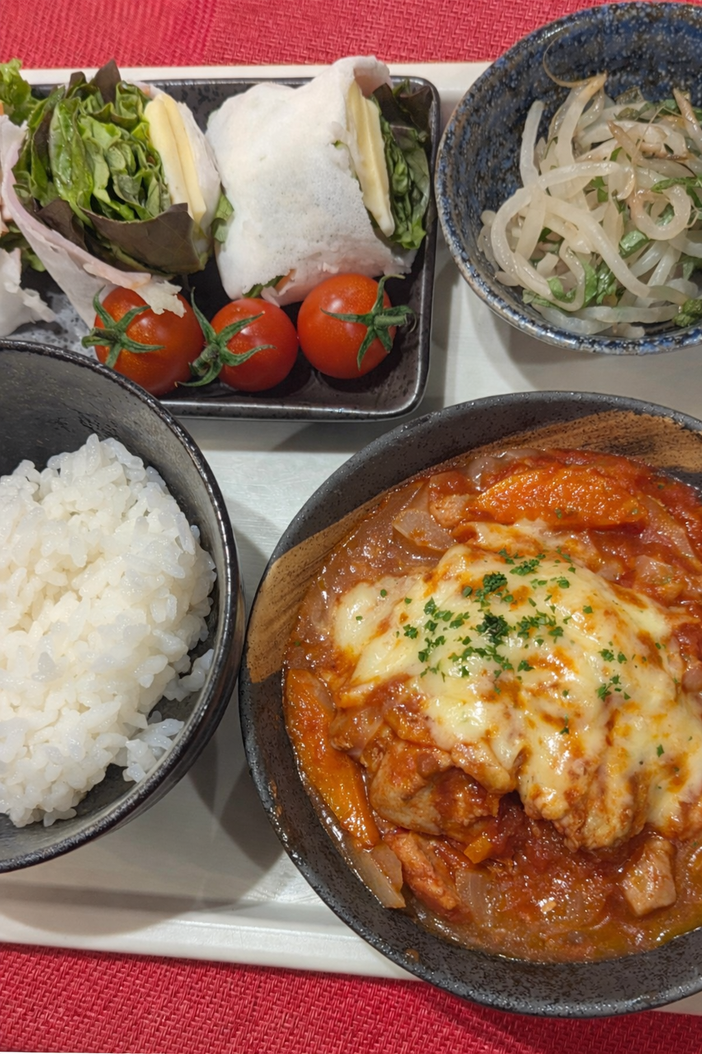 鶏肉のトマト煮 チーズのせ完成